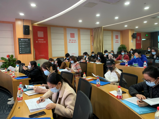 2022.1.13黄江召开限上贸易统计2021年年报及2022年定报业务培训会议(已阅)343.png